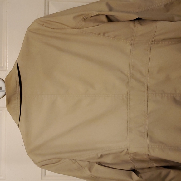 Tan Trench Coat - XL - Picture 8 of 13